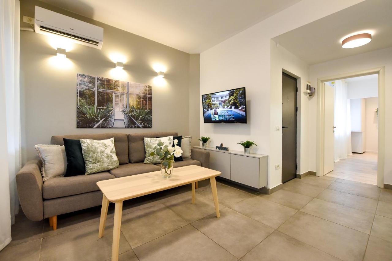 Spacious 1Br In The City Center - Amazing For Extended Stays Bukarest Exterior foto