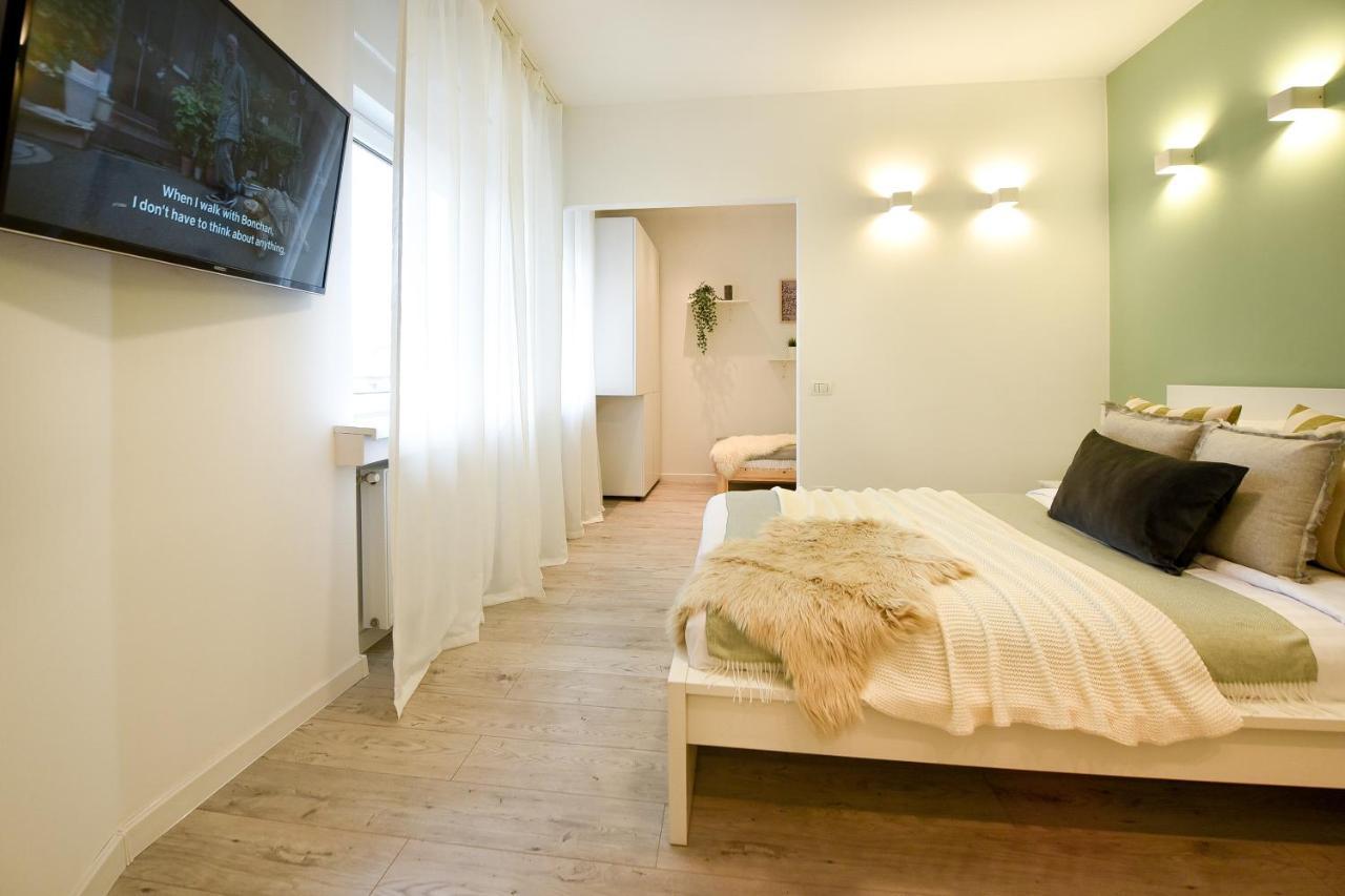 Spacious 1Br In The City Center - Amazing For Extended Stays Bukarest Exterior foto