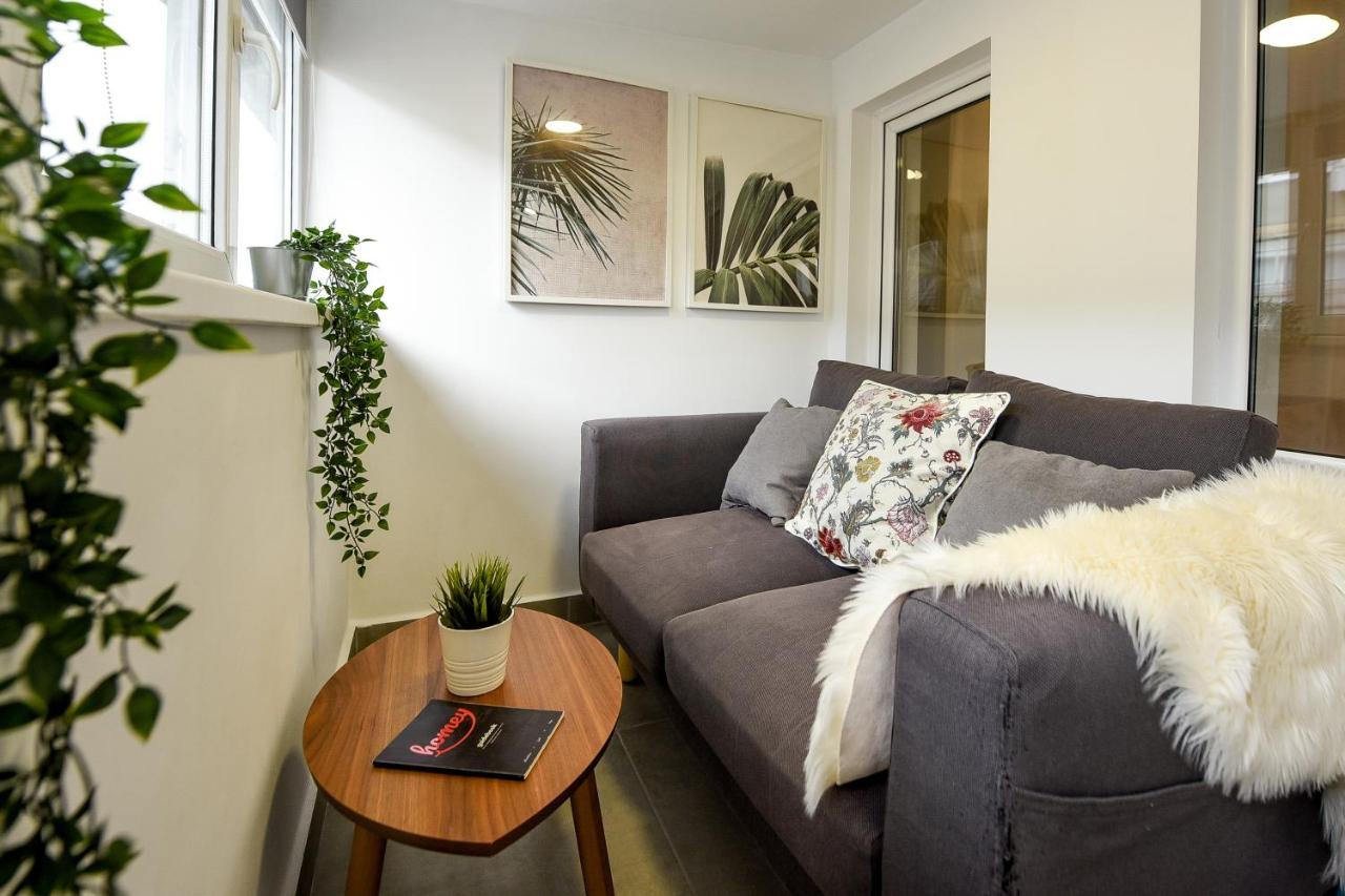 Spacious 1Br In The City Center - Amazing For Extended Stays Bukarest Exterior foto
