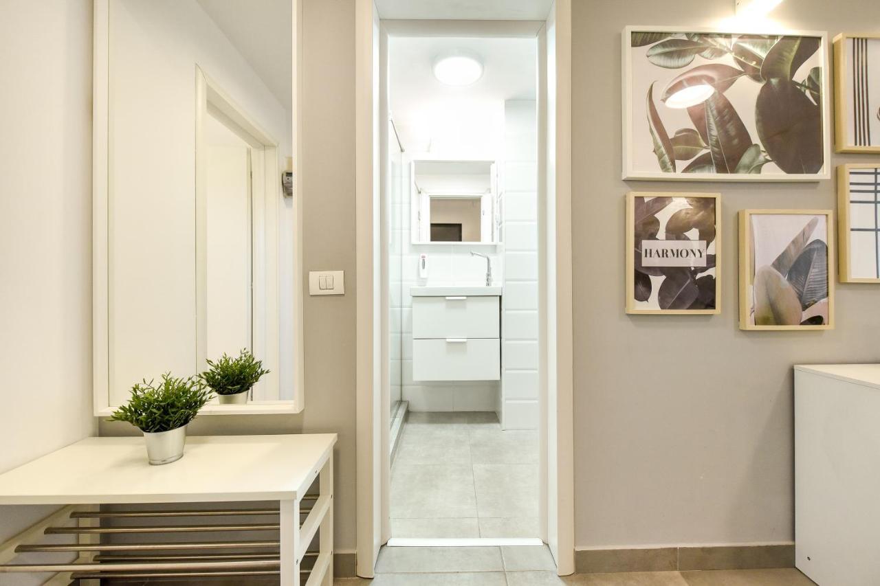 Spacious 1Br In The City Center - Amazing For Extended Stays Bukarest Exterior foto
